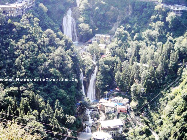 Kempty Falls Mussoorie Uttarakhand